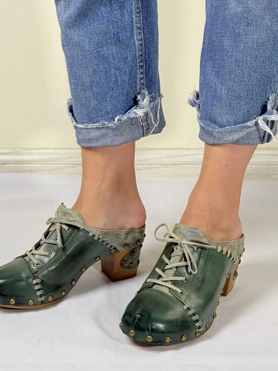 The Unbranded Brand Shoes - Green Hand-Painted Leather Studded Block Heel Clog Sandals sz 9.5